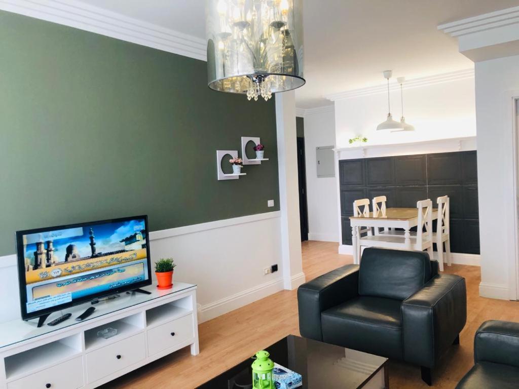 Sodic Westown Residence1-Near Elnada Hospital 'Izbat Yusif Barradah Eksteriør billede
